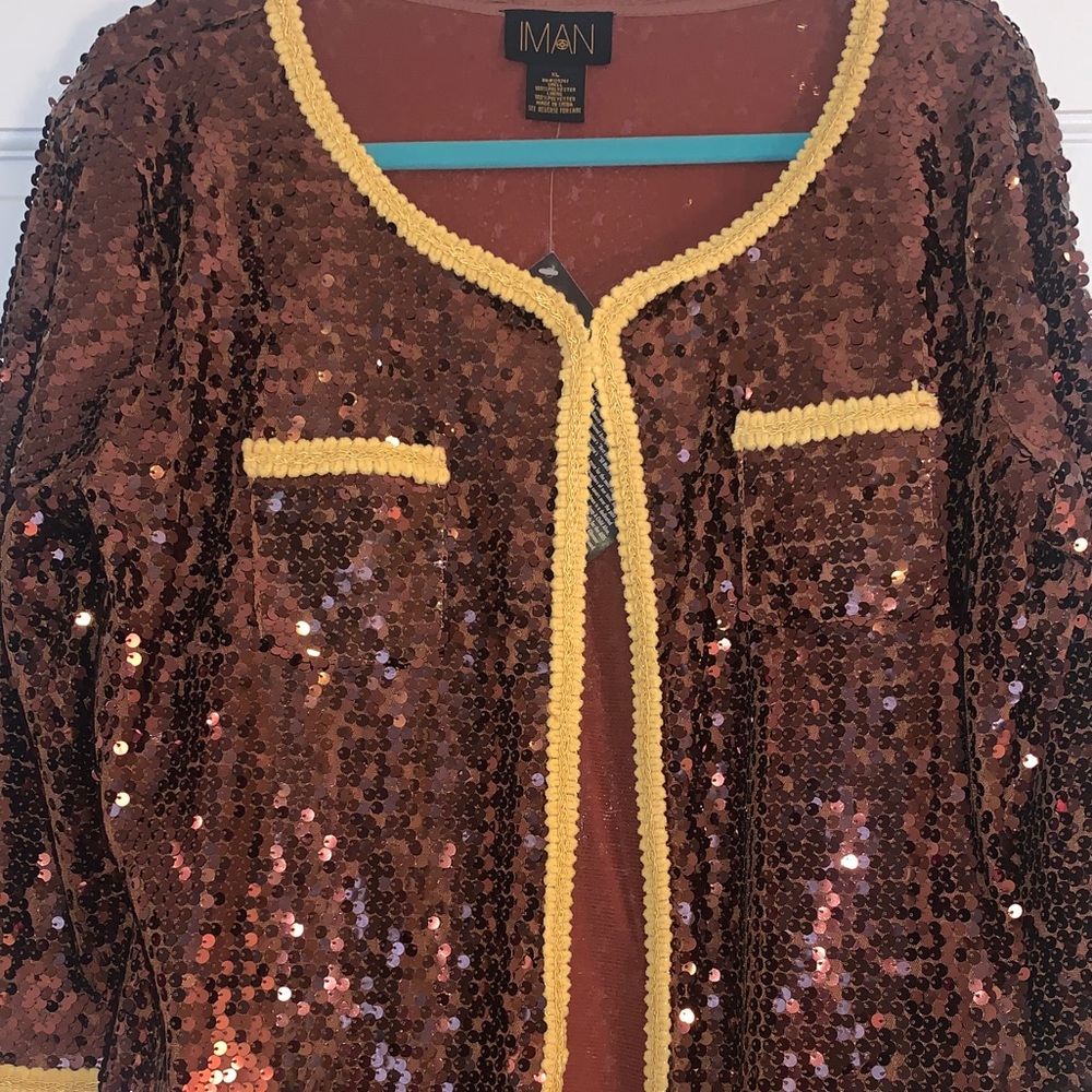 Absolutely Beautiful Sequin Jacket w/Yellow piping